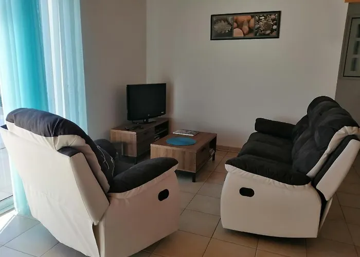 Maison Avec Piscine Chauffee Privee *