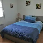 Maison Avec Piscine Chauffee Privee De Mai A Septembre *